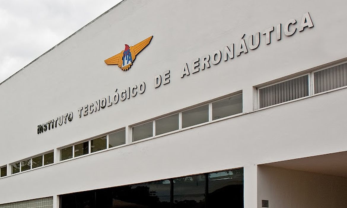 © Instituto Tecnológico de Aeronáutica (IT