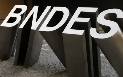BNDES leva a leilão antigo edifício-sede em Brasília